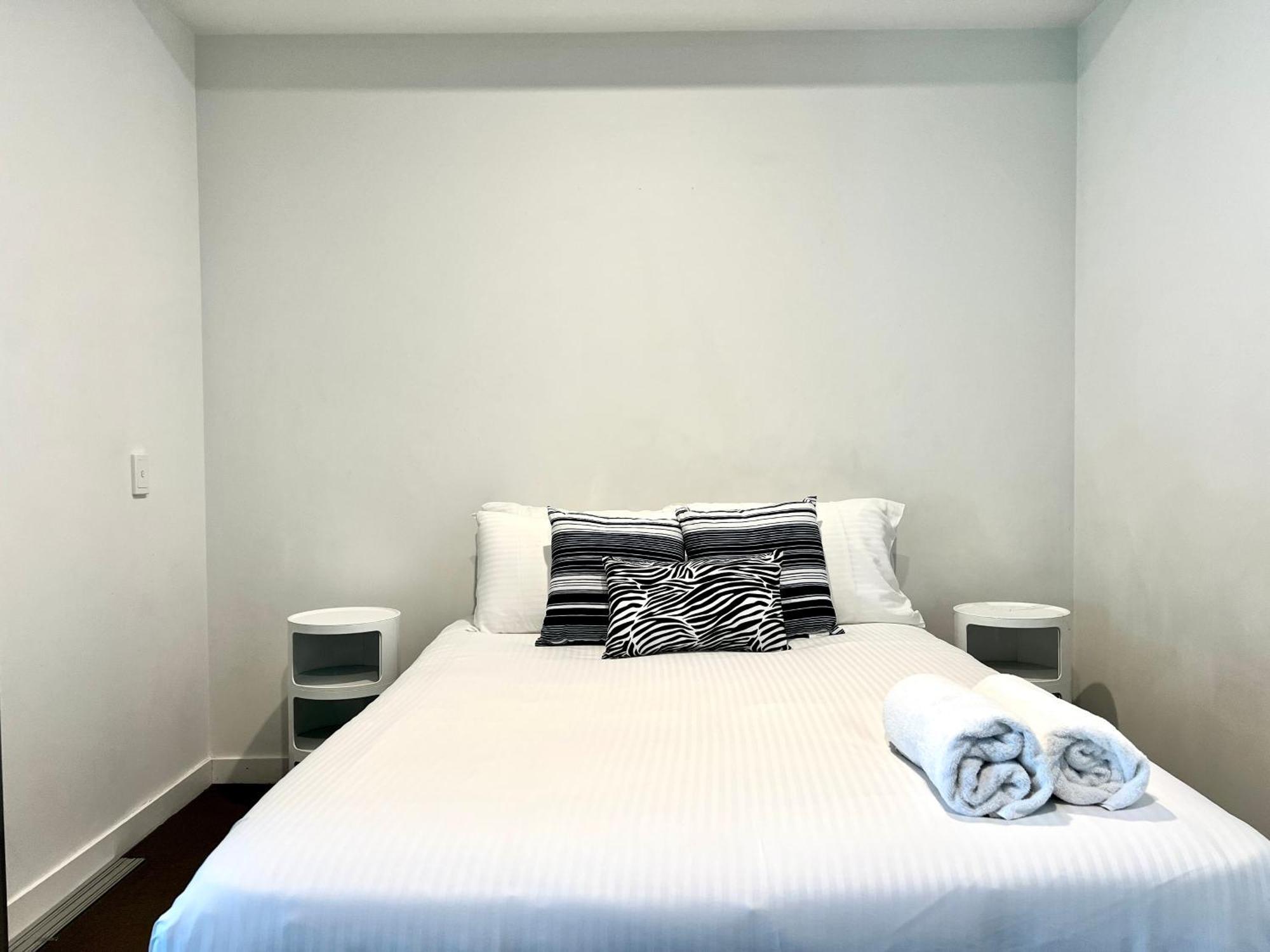 Readyset Apartments At Hudson — Photos 1